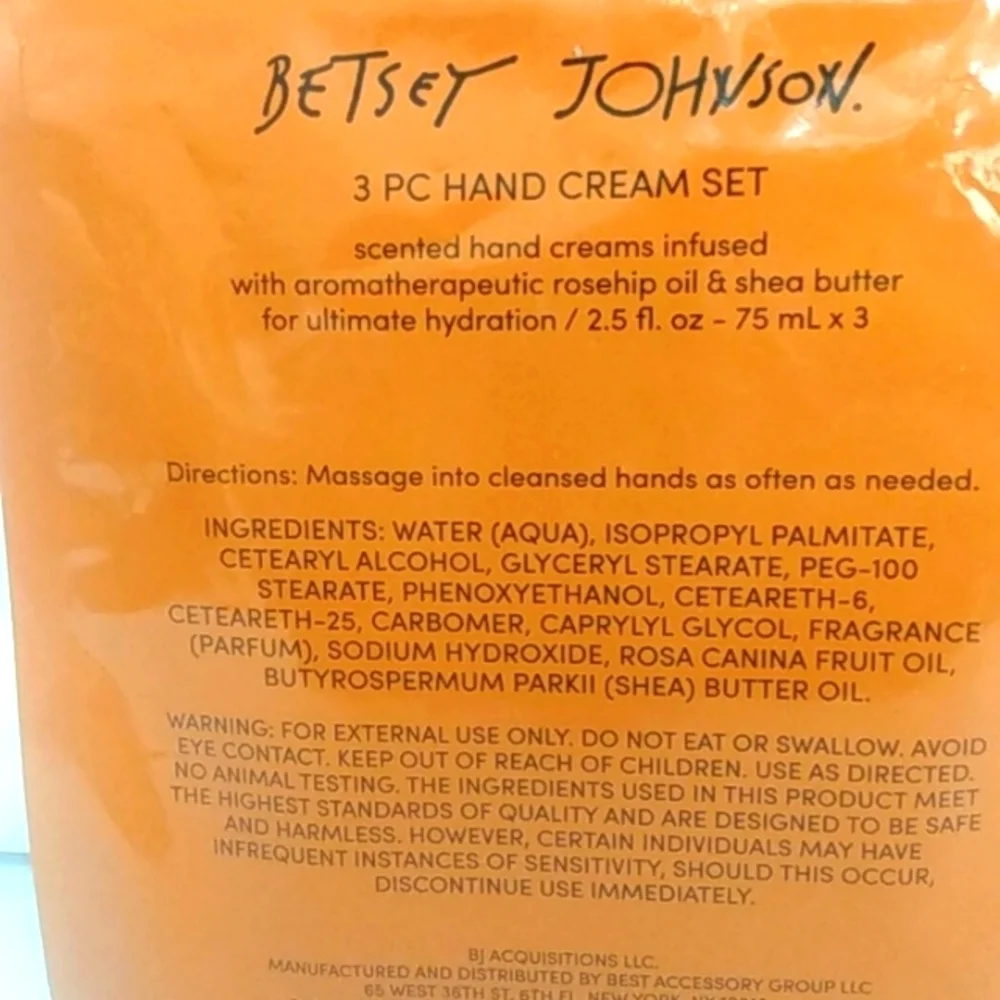 BETSEY JOHNSON 3 PIECE SCENTED HAND CREAM SET PLUMERIA ROSEHIP LAVENDER …
